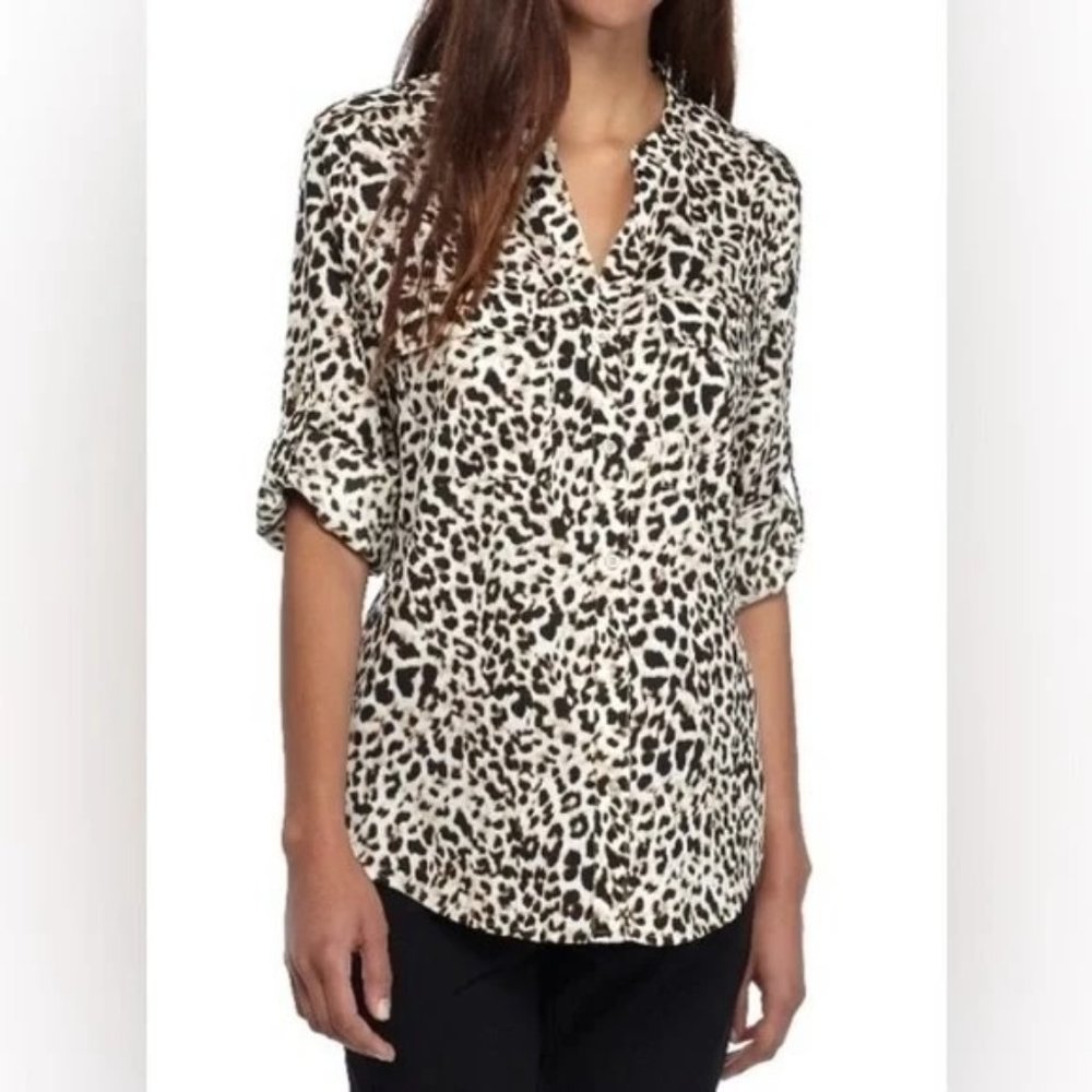 Calvin Klein XS Leopard Blouse Top Shirt Adjustable Roll up Tab Sleeve Button Up